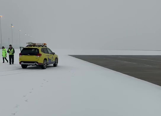 北京大兴机场，尊龙凯时官网网址智能凿岩装备曾助力新手艺落地 | 百年风华筑漂亮尊龙凯时官网网址（2）