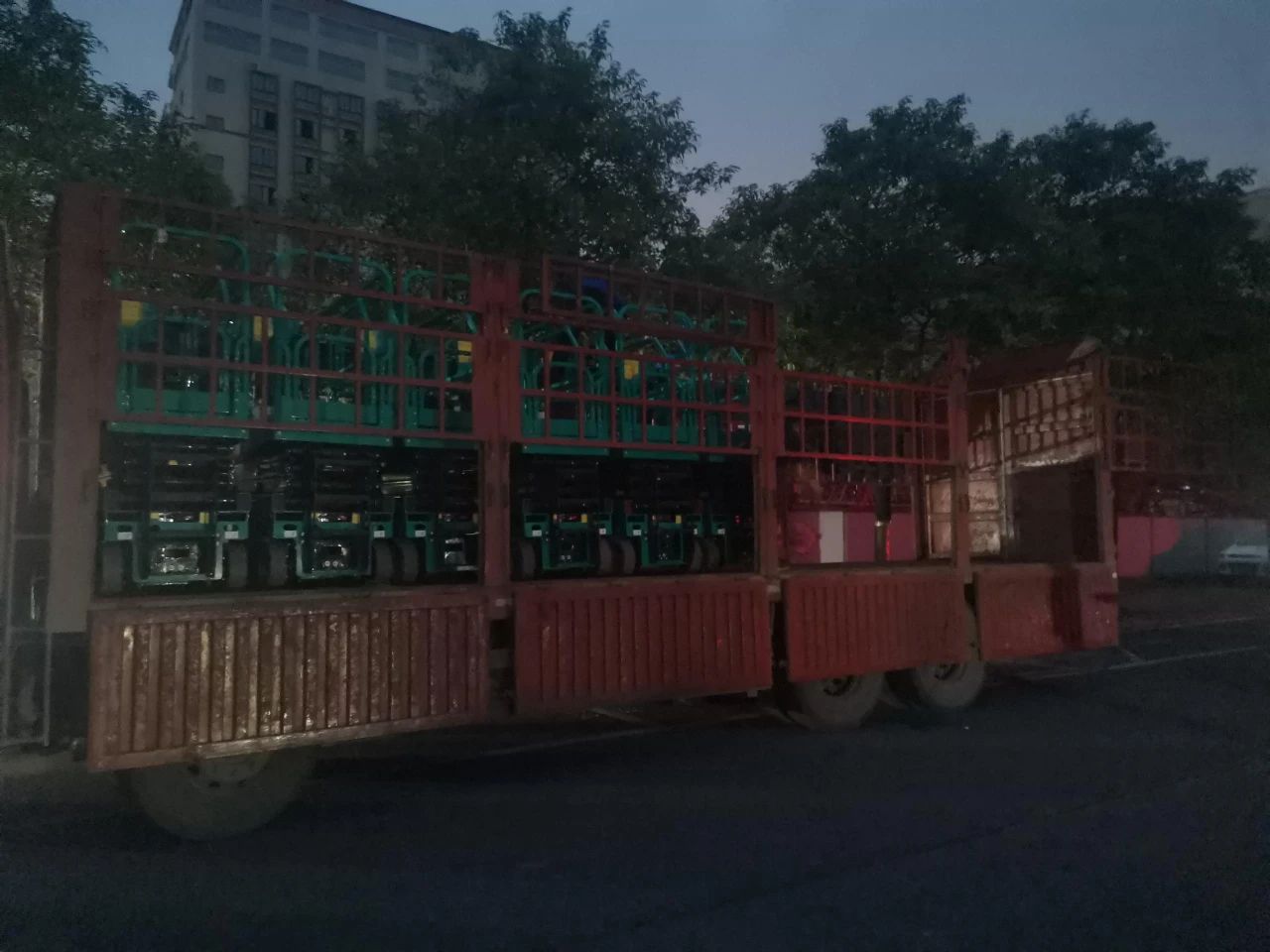 30小时，8小我私家，10台装备，我们说到做到！