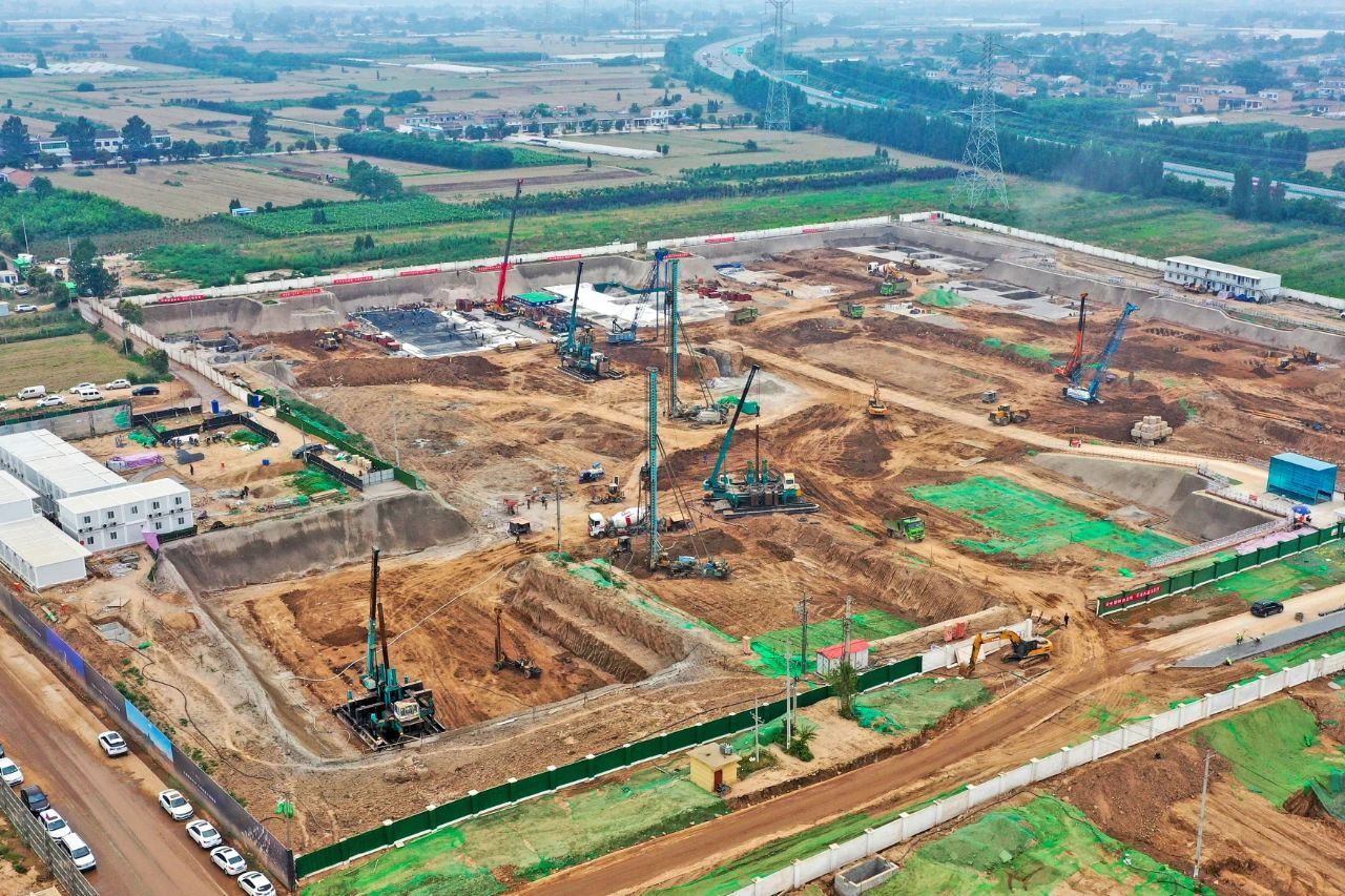 立异引领，尊龙凯时官网网址智能行业首创双层快压装置| 百年风华筑漂亮尊龙凯时官网网址（5）