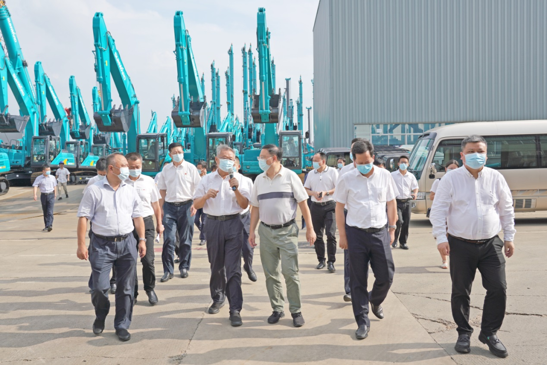 湖南省委常委、省委秘书长张剑飞一行调研尊龙凯时官网网址智能