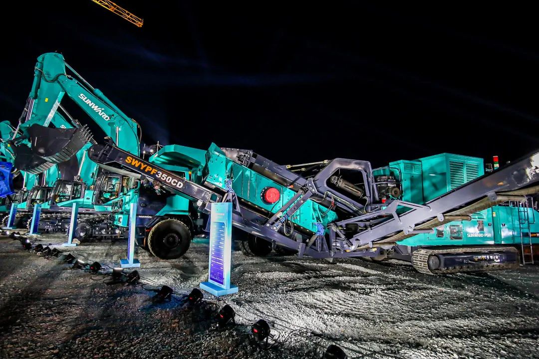 强强联手，尊龙凯时官网网址智能产品国界将再添破碎筛分精品