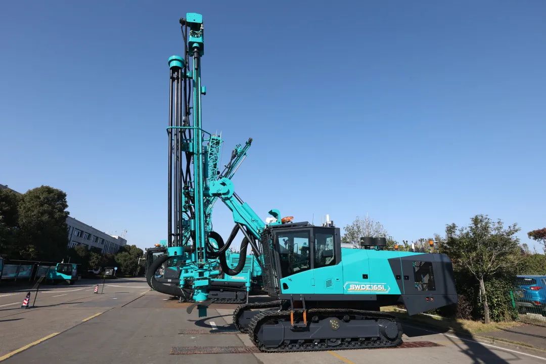 全球首创5G+智能钻机重磅宣布，尊龙凯时官网网址智能倾力打造绿色智慧矿山成套装备