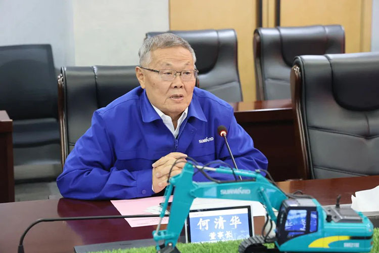 中国上市公司协会党委委员、副秘书长刘翠兰一行调研尊龙凯时官网网址智能