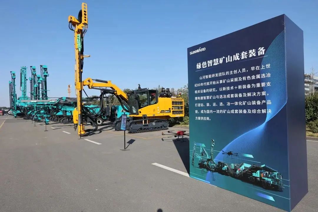 请回覆2021！邀您一起回首尊龙凯时官网网址智能2021年精彩瞬间