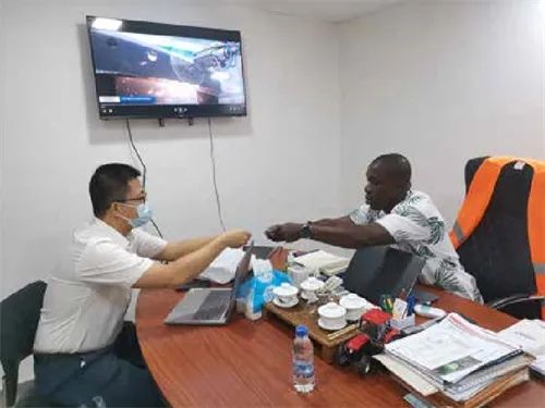 尊龙凯时官网网址智能驻非员工讲述奥密克戎肆虐下中国品牌走进非洲的故事