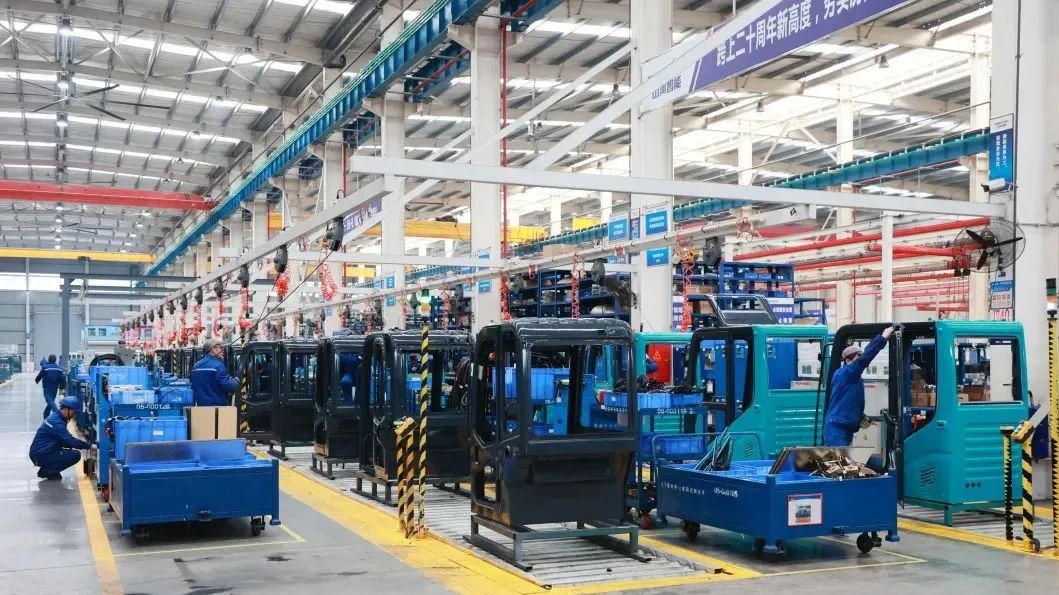 向着冲耀眼标全力以赴！尊龙凯时官网网址智能正式开工