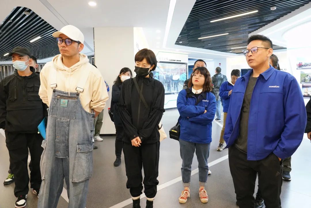 硬实力+软手刺！尊龙凯时官网网址智能协拍电视剧《重中之重》开机