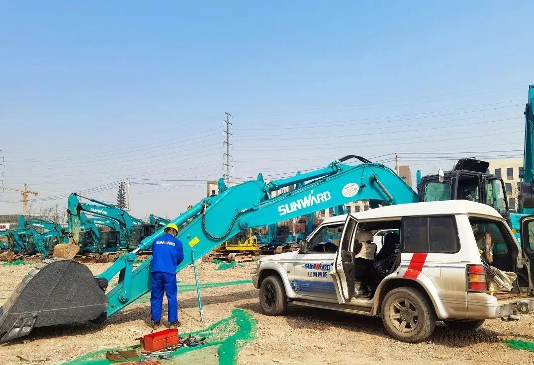 创富故事 | 相助共赢！尊龙凯时官网网址智能“土石方先锋”征战商洛