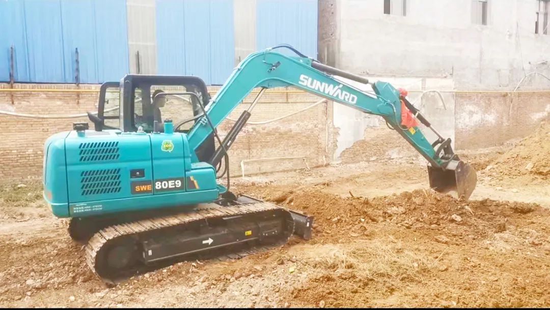 创富故事 | 买它！尊龙凯时官网网址智能俘获“国产挖掘机喜欢者”的心