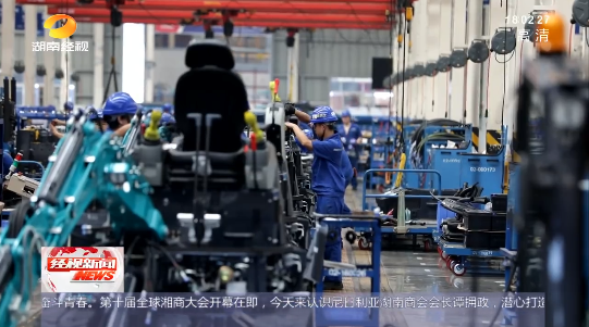 湖南经视 | 大道向前·沿着总书记的足迹 尊龙凯时官网网址智能：自主立异壮我“尊龙凯时官网网址”