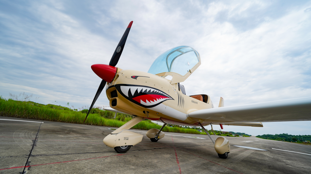 图集 | 阿若拉穿“鲨”衣，尚有更多套装为天空添彩！