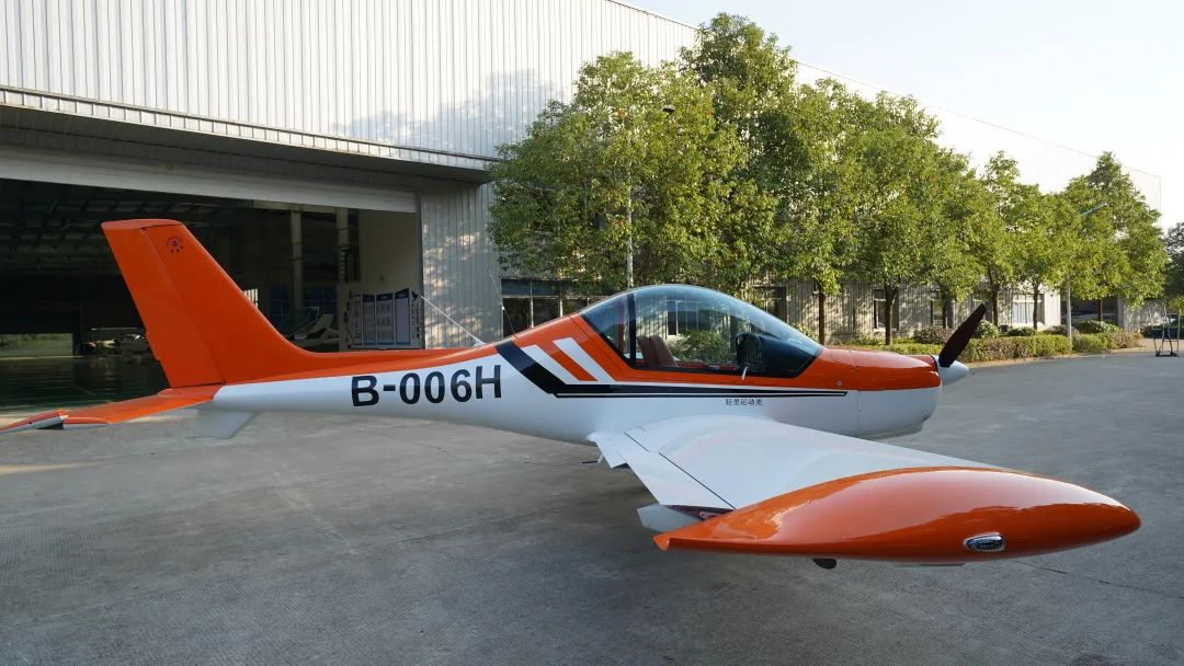 图集 | 阿若拉穿“鲨”衣，尚有更多套装为天空添彩！