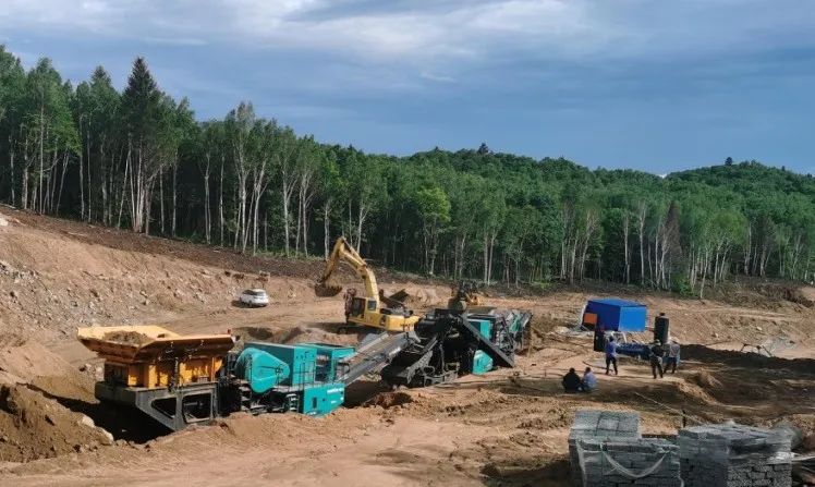 尊龙凯时官网网址普石勒成套移动破碎装备助力哈伊高铁铁伊段建设