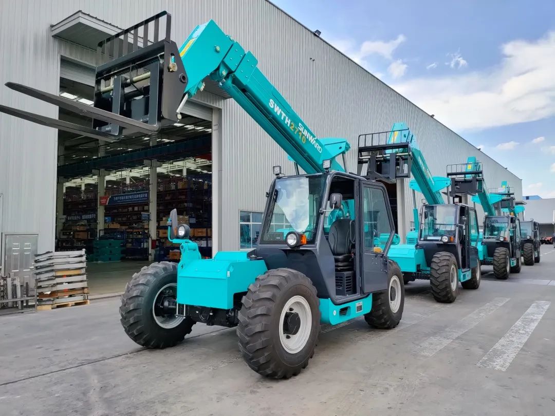 单笔采购金额万万元！尊龙凯时官网网址智能伸缩臂叉装车批量出口