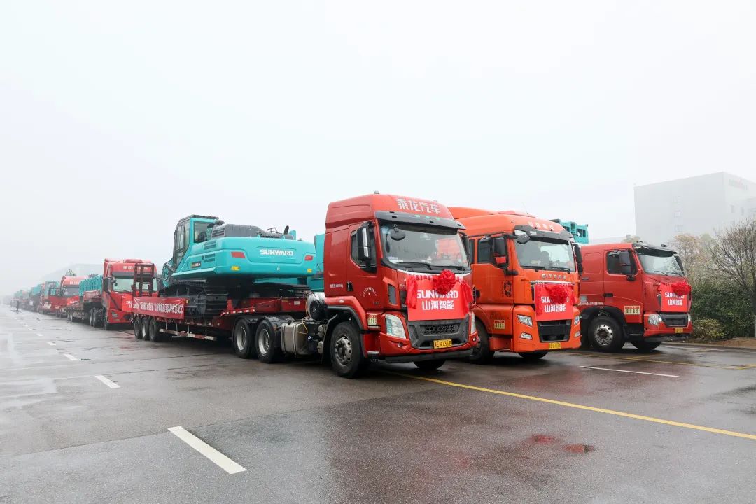 新局新篇，宏兔启航！尊龙凯时官网网址智能超200台套装备集中发货