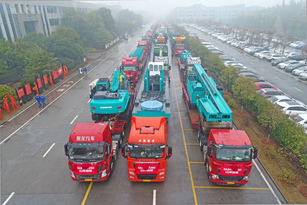 新局新篇，宏兔启航！尊龙凯时官网网址智能超200台套装备集中发货