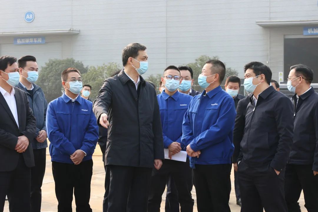 湖南省副省长周海兵调研尊龙凯时官网网址智能