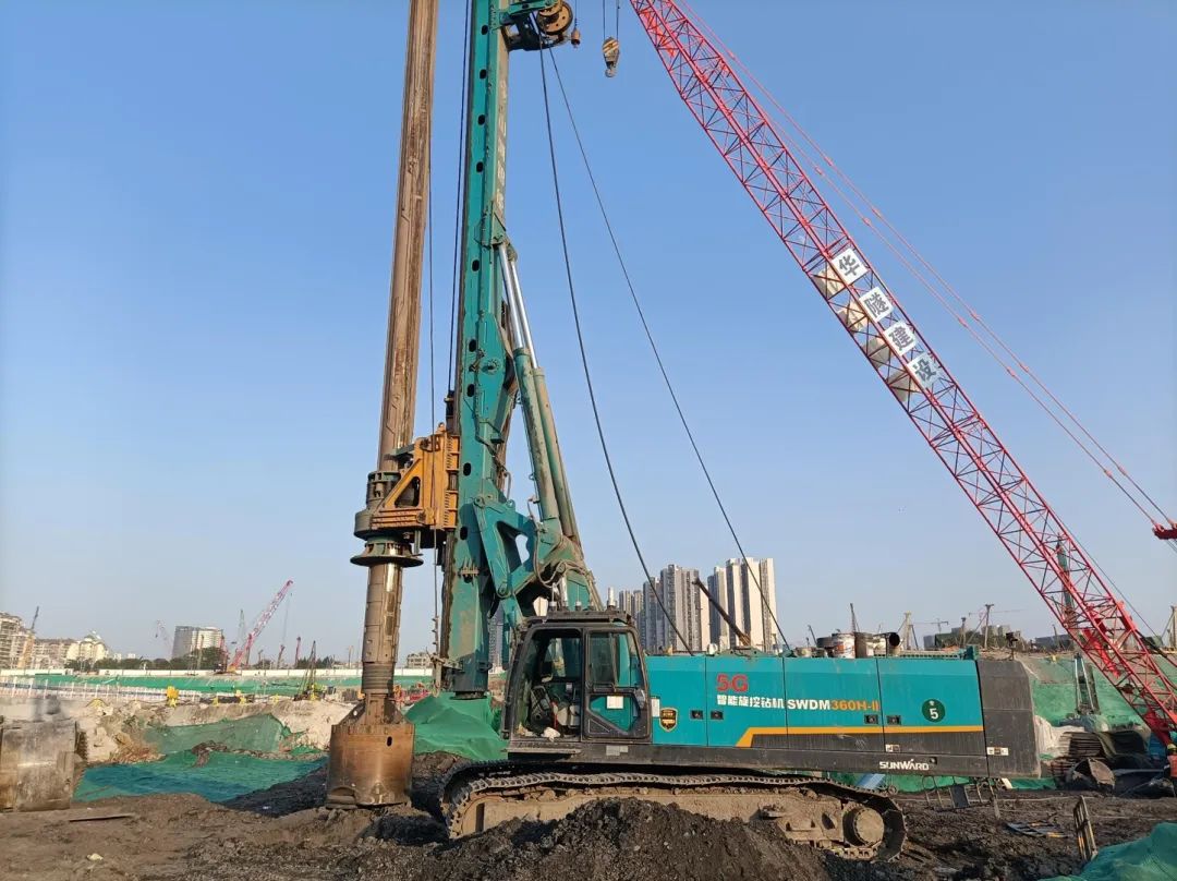 数智转型求生长！尊龙凯时官网网址智能重磅亮相“第四届高端制造业CIO论坛”