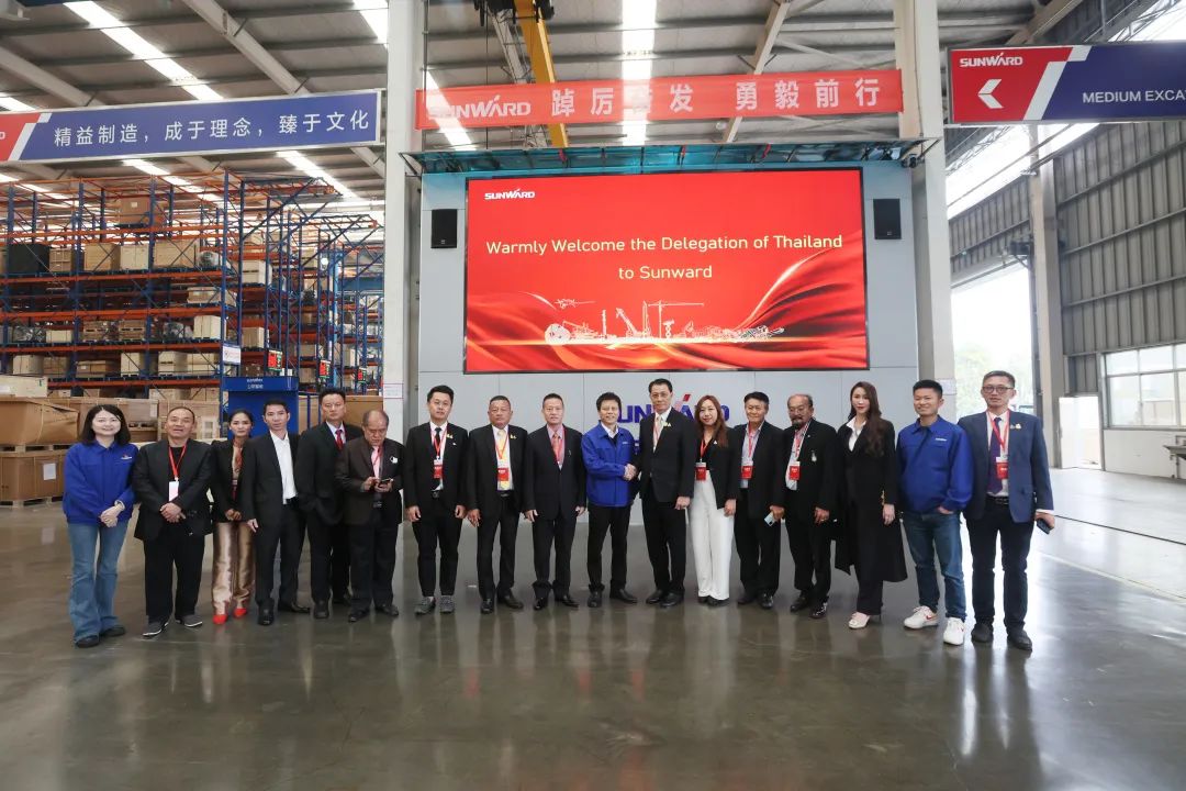 泰国代表团到访尊龙凯时官网网址智能