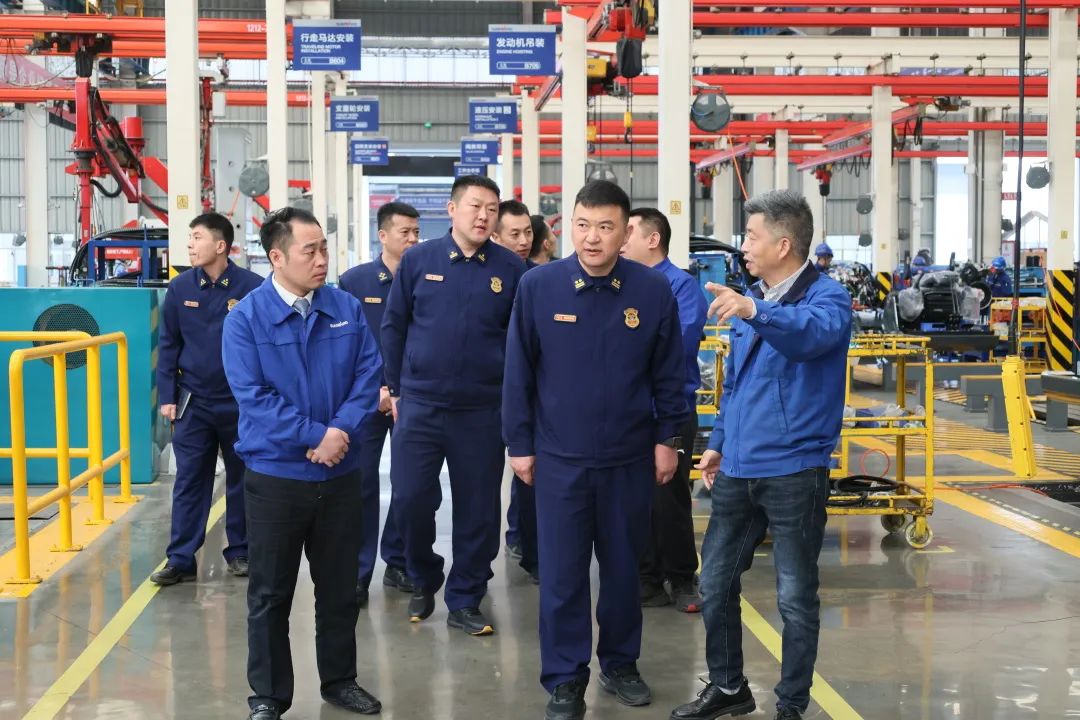 尊龙凯时官网网址逍遥协同，助力应抢救援！尊龙凯时官网网址特装、尊龙凯时官网网址科技与国家消防救援局无邪支队签署战略相助同伴关系协议