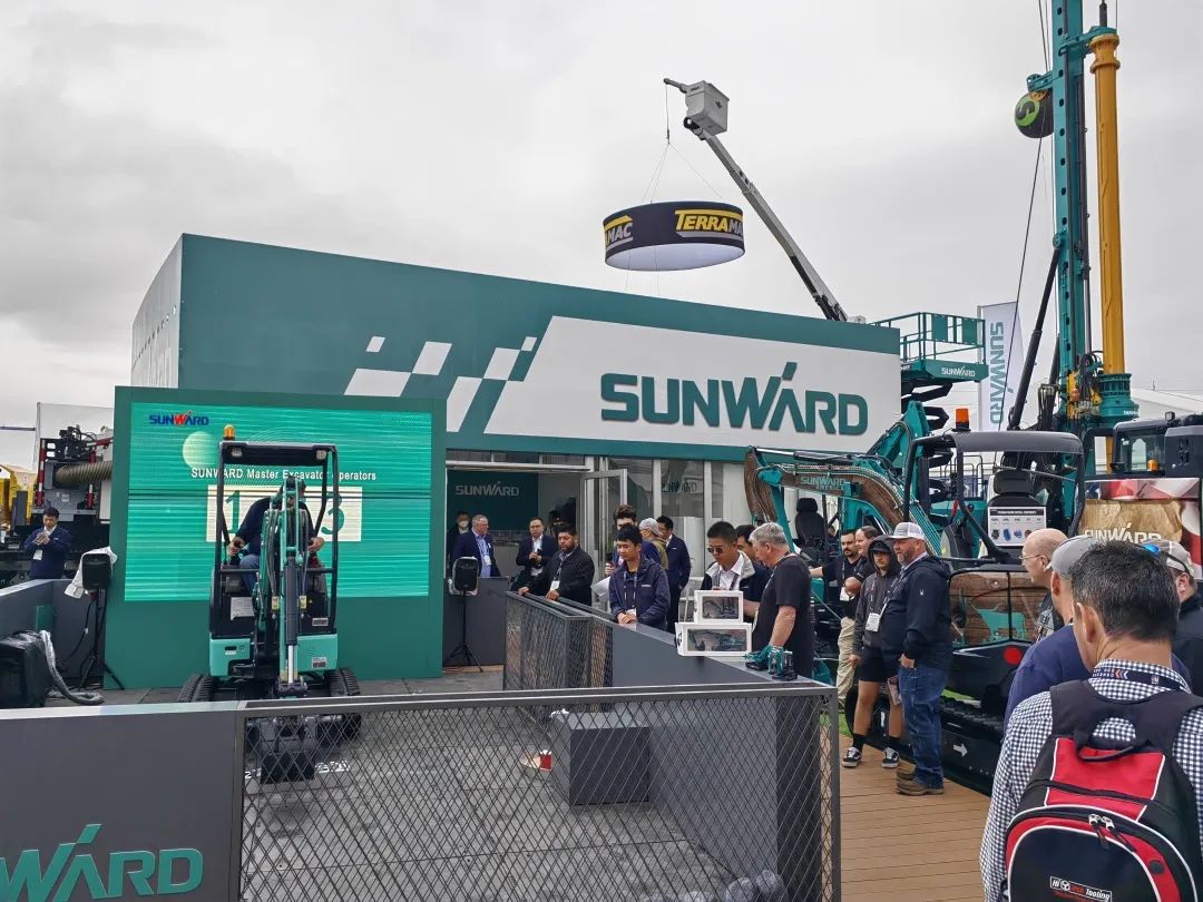 拉展直播 | “狂飙”美国！尊龙凯时官网网址智能向天下展示中国制造硬实力