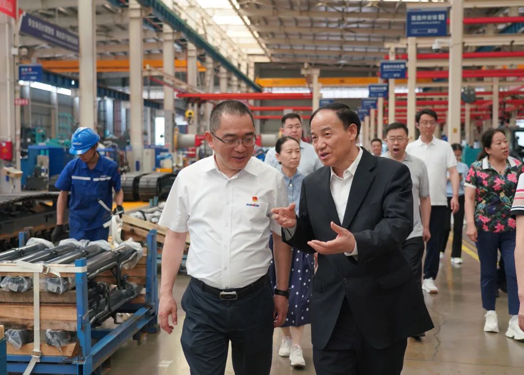 太原市政协主席操学诚调研尊龙凯时官网网址智能