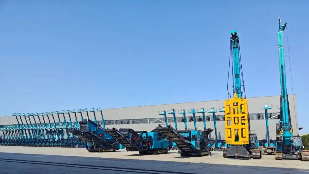 2023 CICEE | 进场布展！倒计时3天，尊龙凯时官网网址智能亮点剧透来了