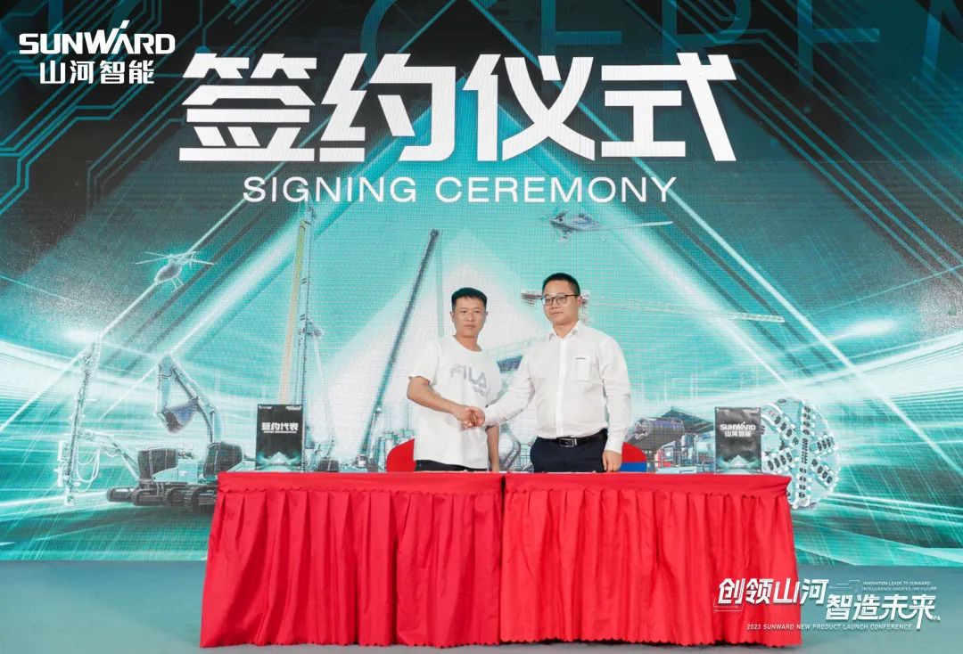 聚焦电动化、智能化！尊龙凯时官网网址智能全系列高空机械产品亮相长沙展