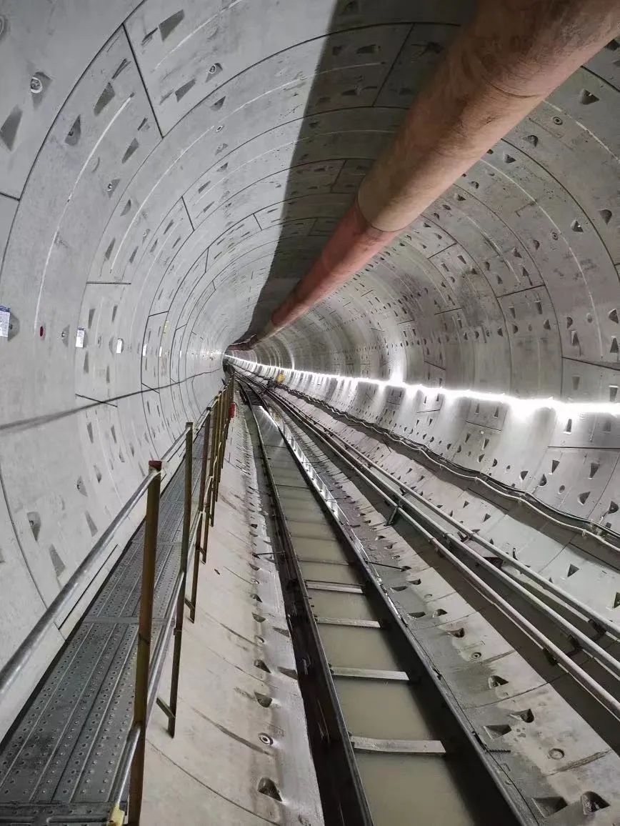 最新希望！中铁尊龙凯时官网网址深圳地铁3号线低-白盾构区间左线顺遂意会