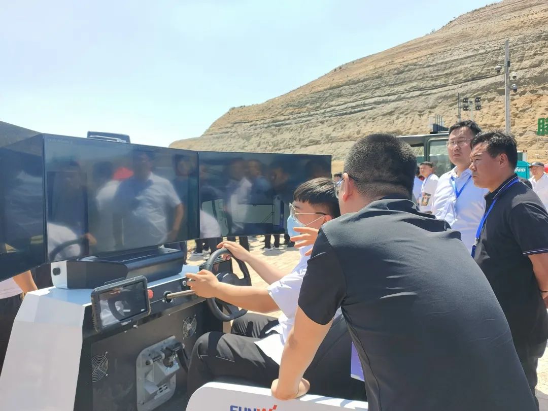 加码绿色矿山！“尊龙凯时官网网址绿”亮相鄂尔多斯市煤矿三化融合现场推进会