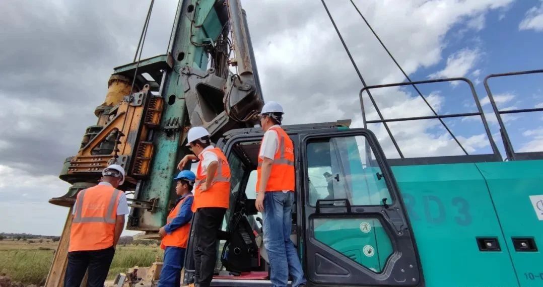 逐梦非洲，携手偕行！尊龙凯时官网网址智能亮相第三届中非经贸展览会