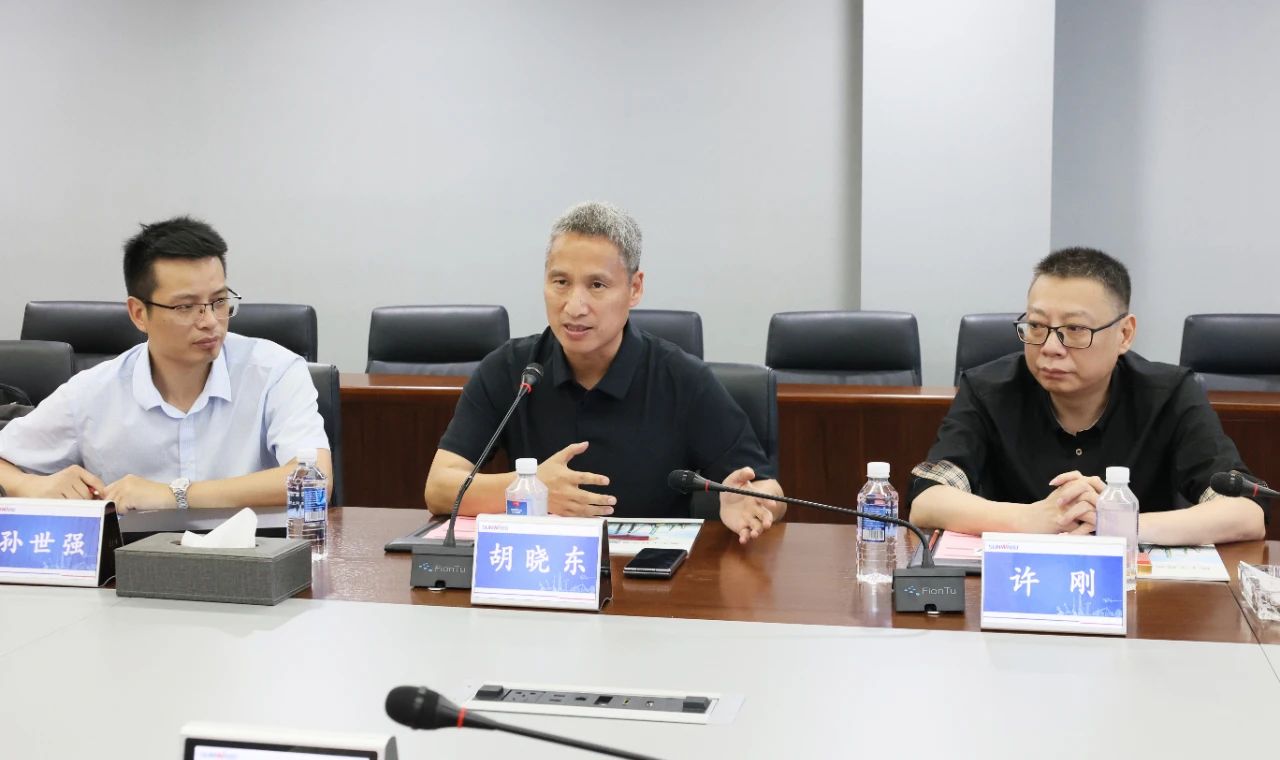 永青科技集团董事长胡晓东带队到访尊龙凯时官网网址智能