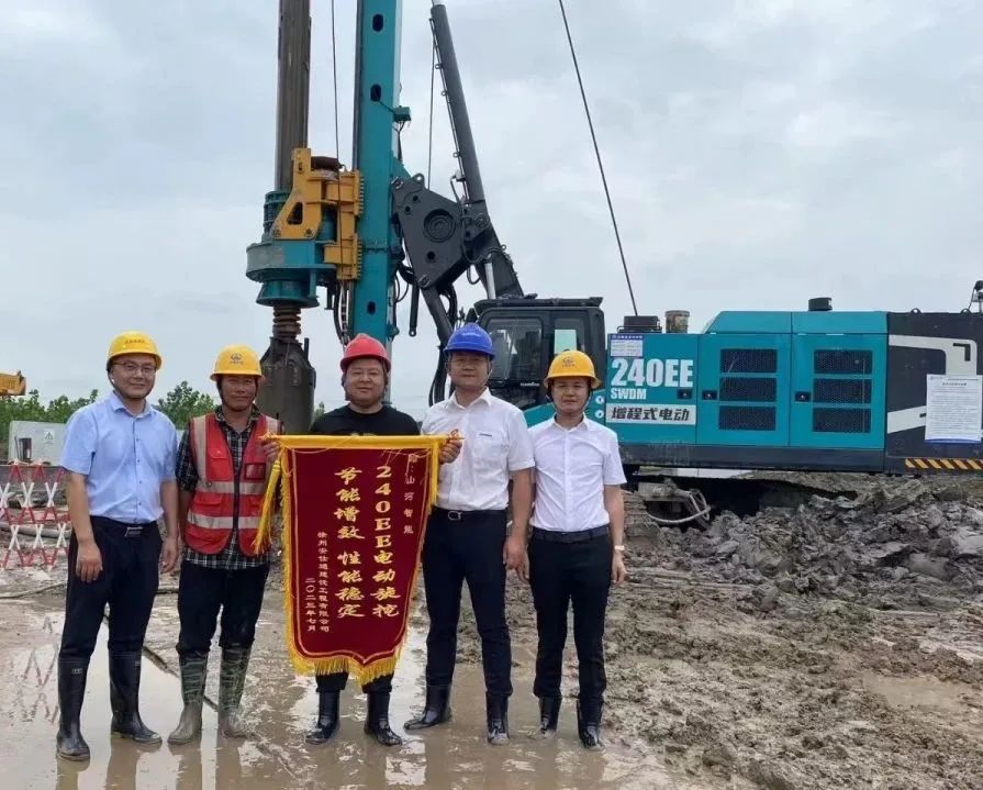 “零故障”“低能耗”！尊龙凯时官网网址智能增程式电动旋挖钻机惊艳首秀