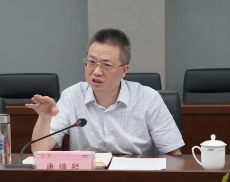 长沙市人民政府副市长、市工商联主席康镇麟调研尊龙凯时官网网址智能