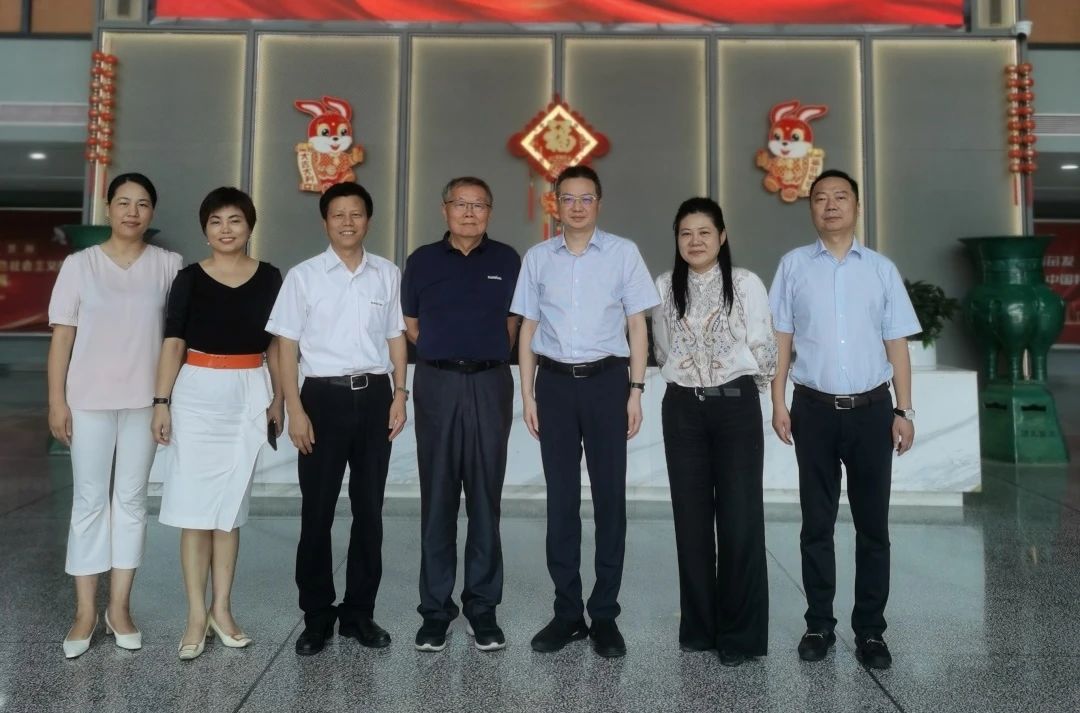 长沙市人民政府副市长、市工商联主席康镇麟调研尊龙凯时官网网址智能