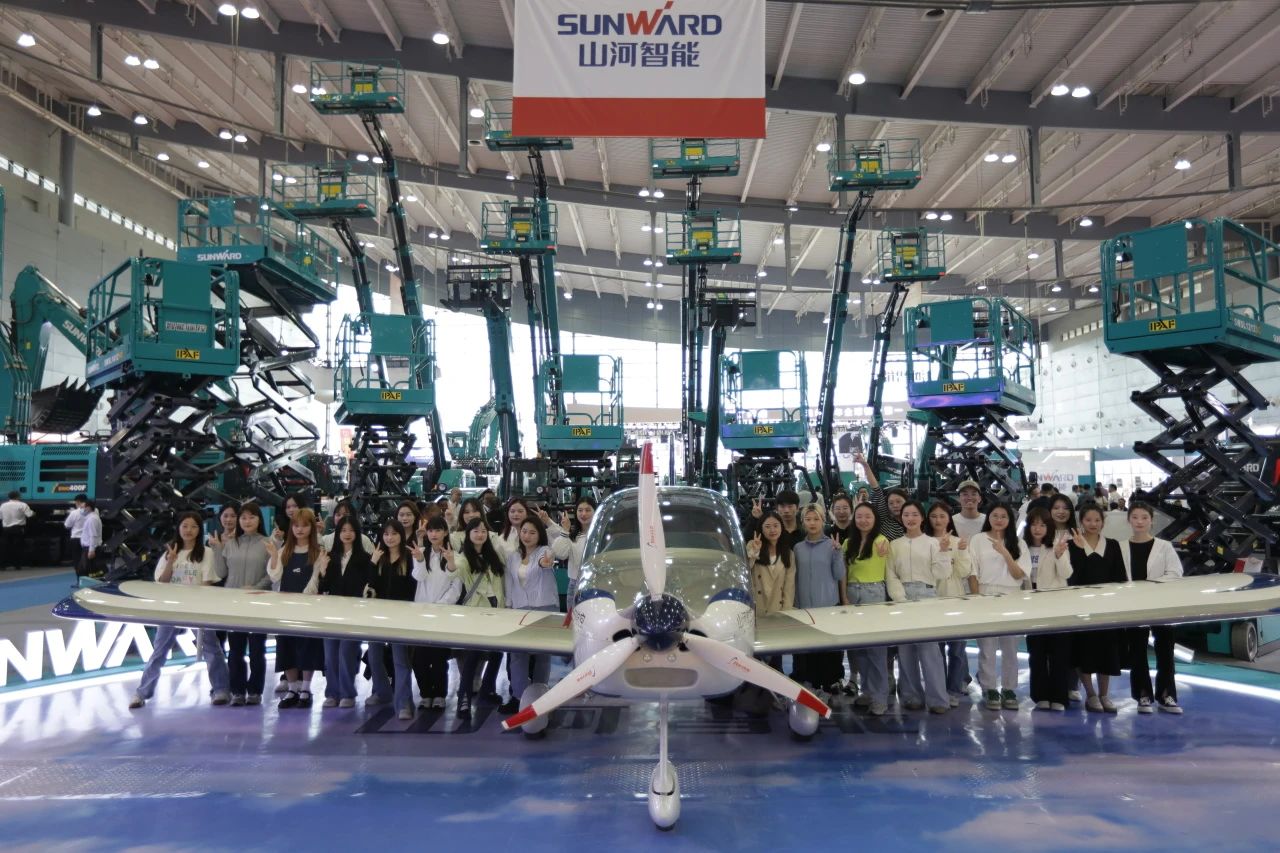 用实践彰显社会责任！尊龙凯时官网网址智能入选2023年上市公司ESG优异实践案例