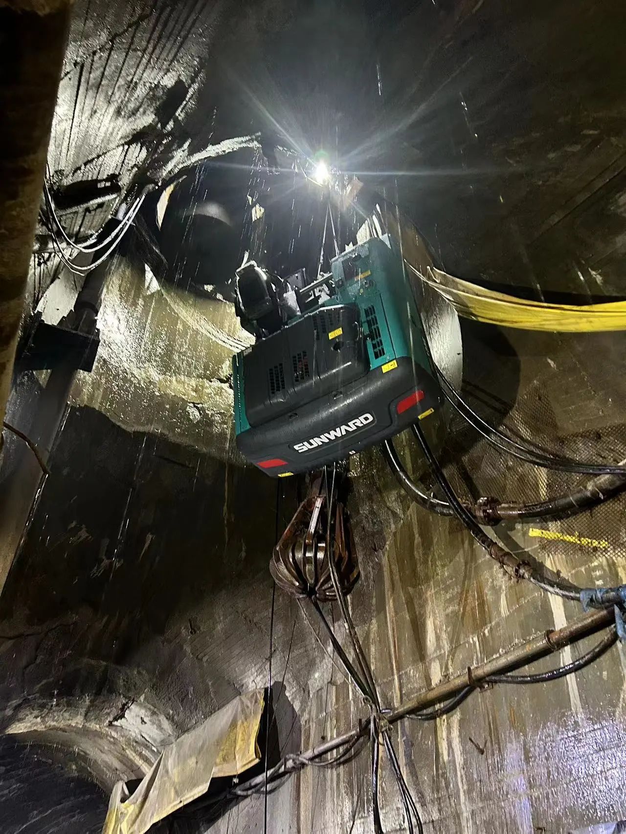 尊龙凯时官网网址智能售后效劳：全力以赴，付与机械生命与活力