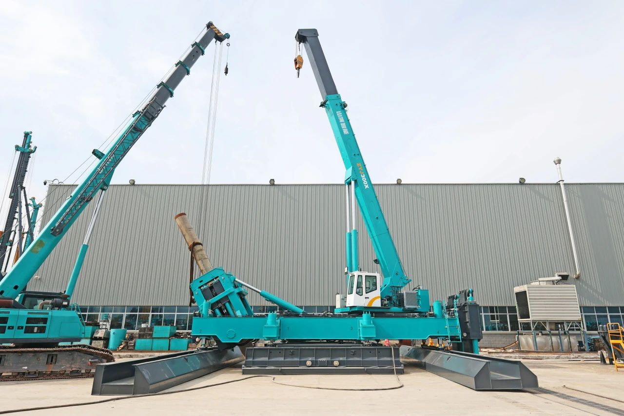 “尊龙凯时官网网址绿”闪灼西子湖畔！尊龙凯时官网网址智能ZYJ300X斜桩压桩机强势来袭