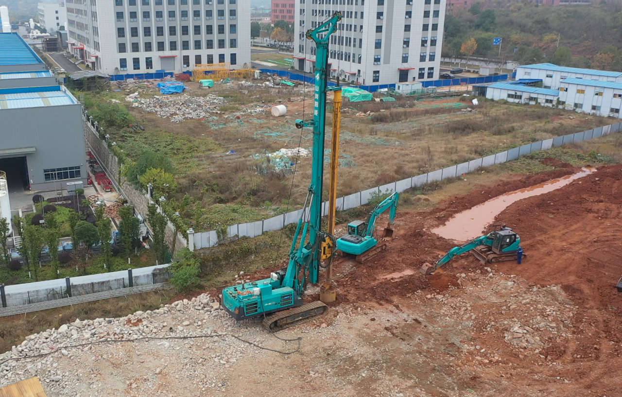 助力“双碳”目的！尊龙凯时官网网址智能“旋挖油改电”项目来了