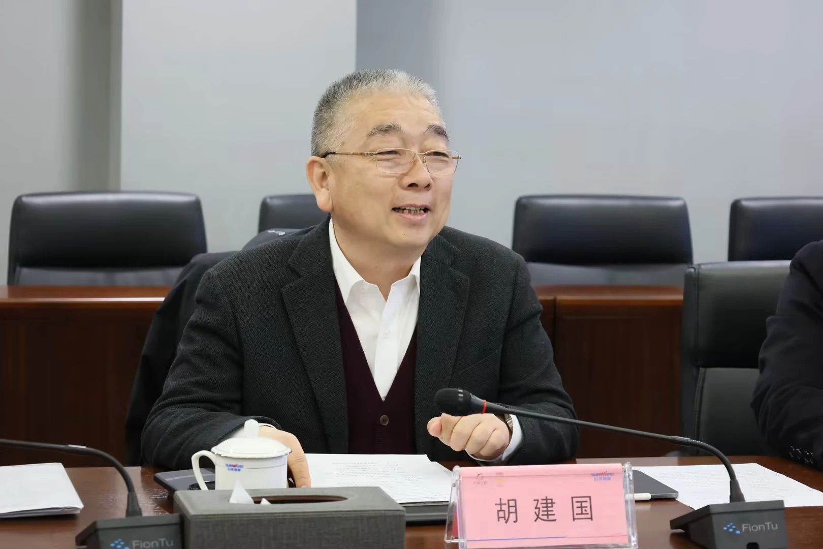 新思绪、新领域、新相助、新突破！中铁十二局到访尊龙凯时官网网址智能