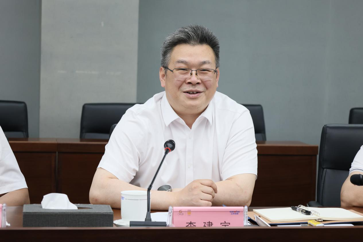 湖南钢铁集团党委书记、董事长李建宇到尊龙凯时官网网址智能调研交流