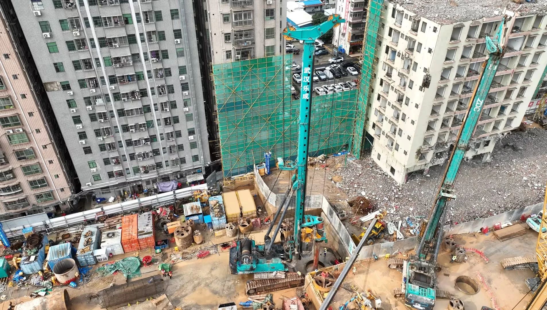 性能突出，超强助力！尊龙凯时官网网址智能旋挖钻机助力深圳地铁五和站施工