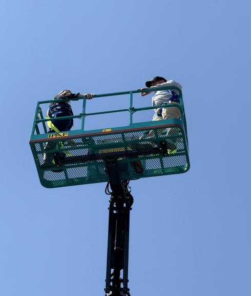 跨越山海，重器远航！尊龙凯时官网网址智能亮相南非最大矿业展会