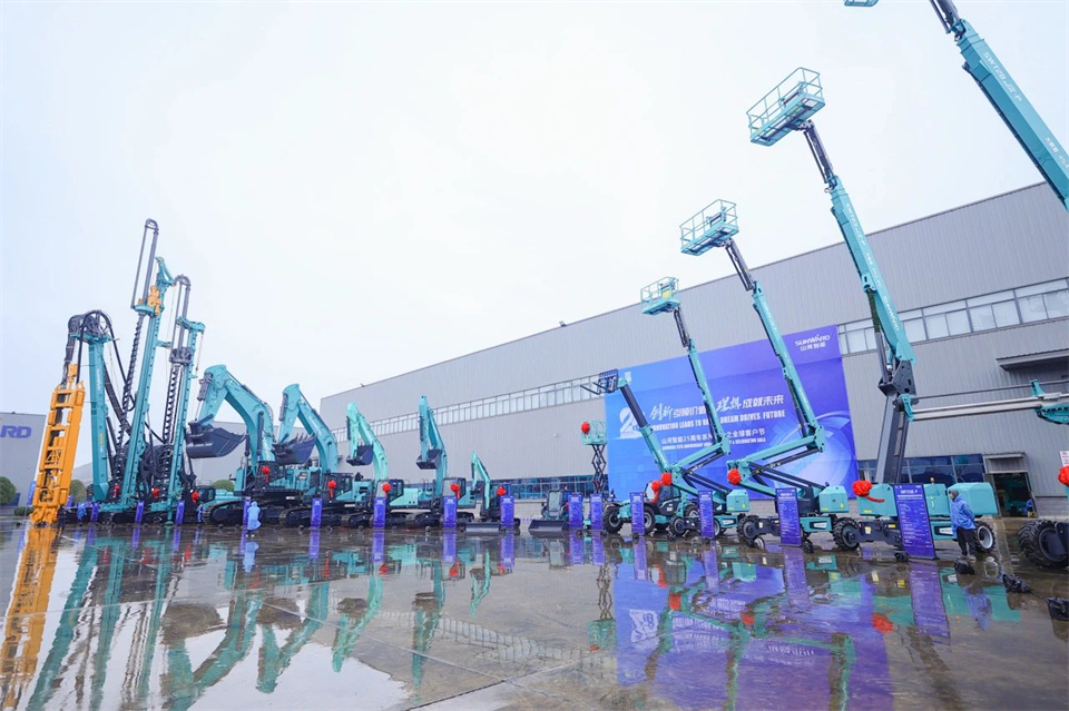 立异引领价值，理想成绩未来！尊龙凯时官网网址智能25周年庆典暨全球客户节盛大举行