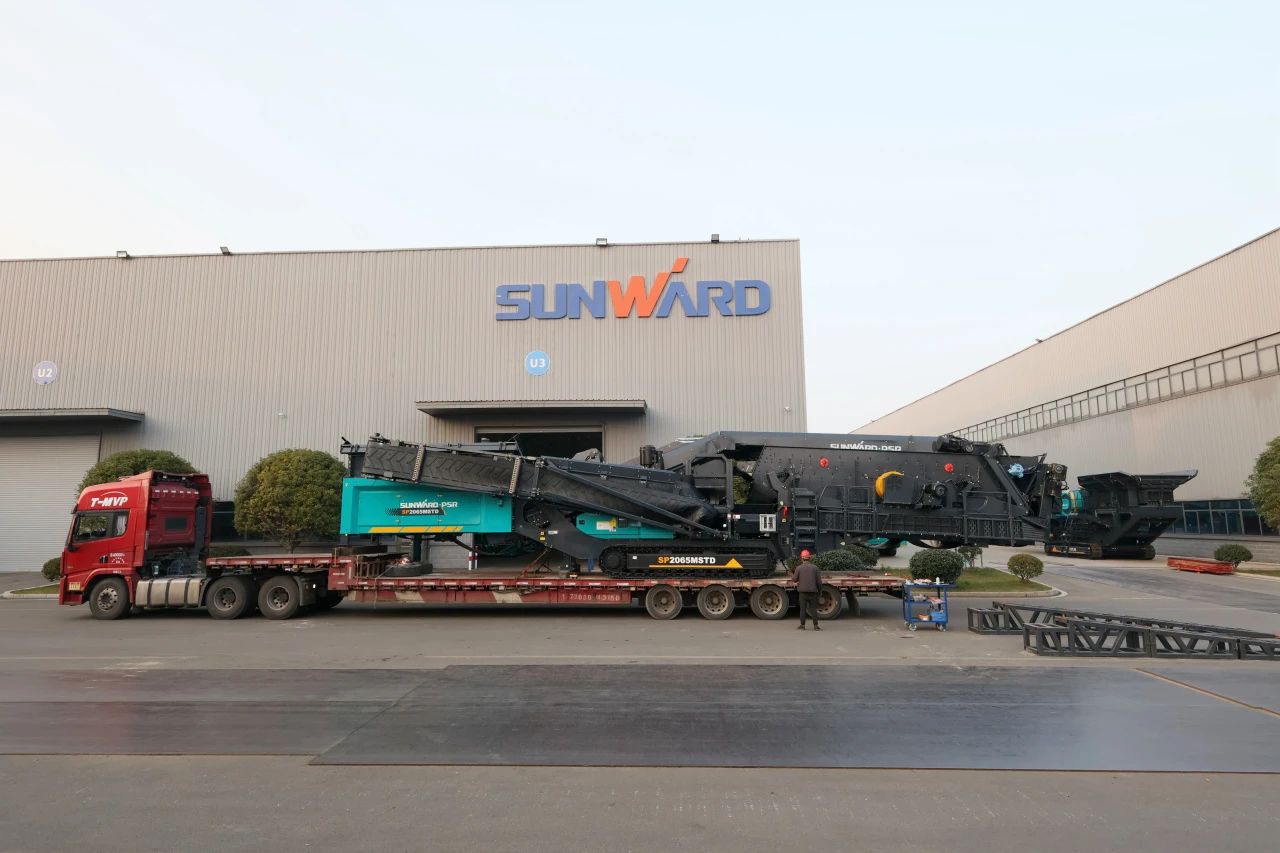 尊龙凯时官网网址普石勒柴电一体移动破碎筛分装备热销外洋