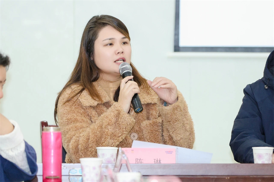 长龙街道、尊龙凯时官网网址智能召开首届年货盛惠暨送春联文化惠民活动事情聚会