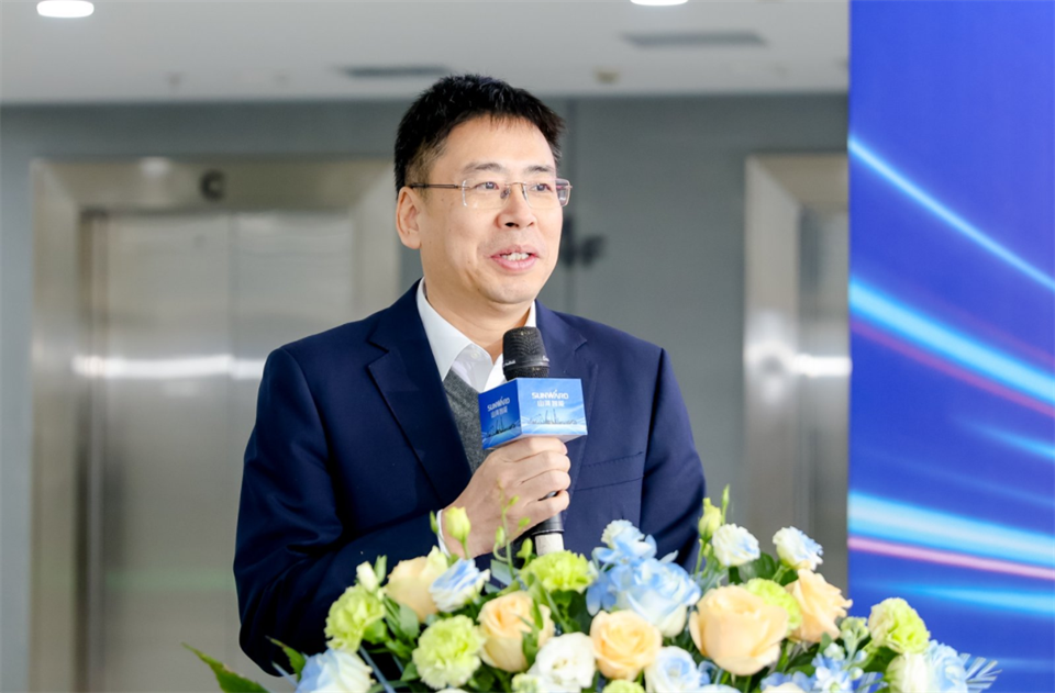 推动数字化转型，尊龙凯时官网网址智能与SAP签署战略相助协议