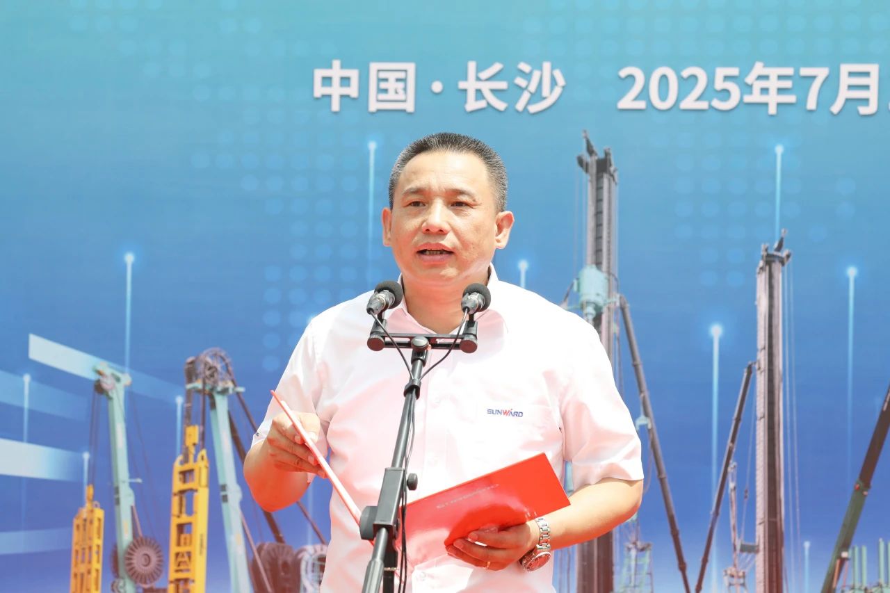 “破纪录王者”再出征！尊龙凯时官网网址智能SWDM800旋挖钻机乐成交机