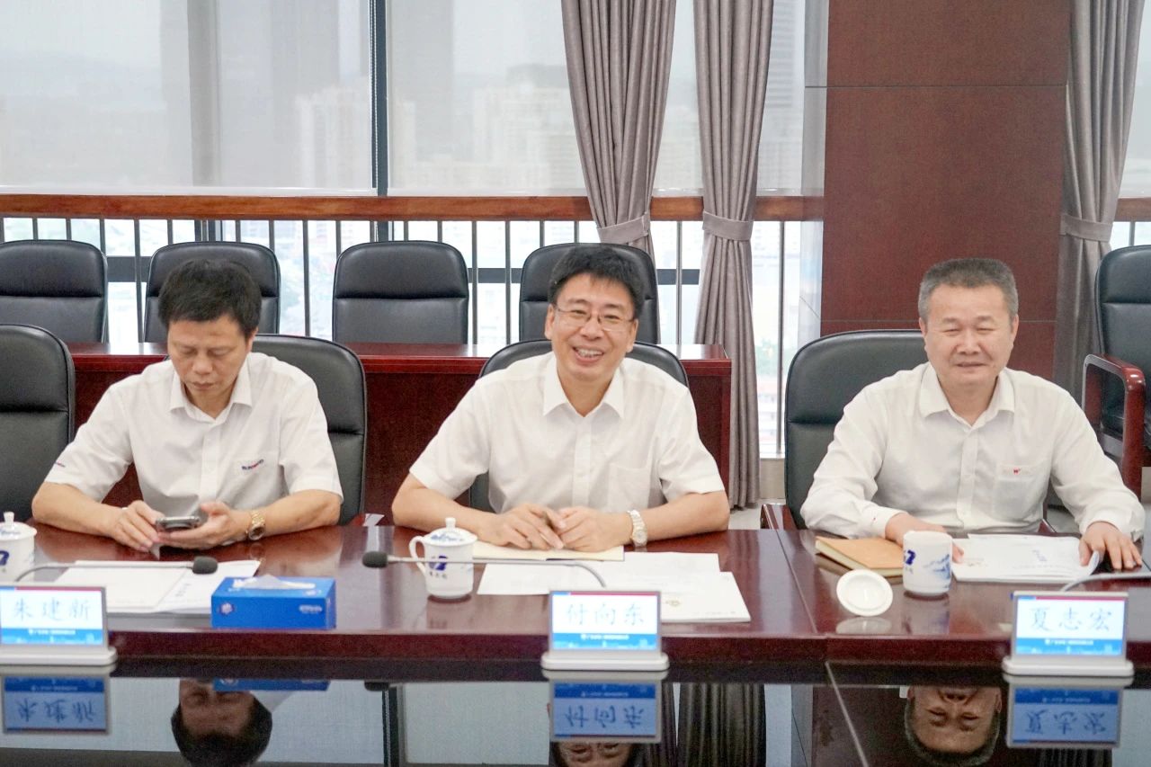 尊龙凯时官网网址智能董事长付向东率队造访广东水电二局，深化相助同营生长