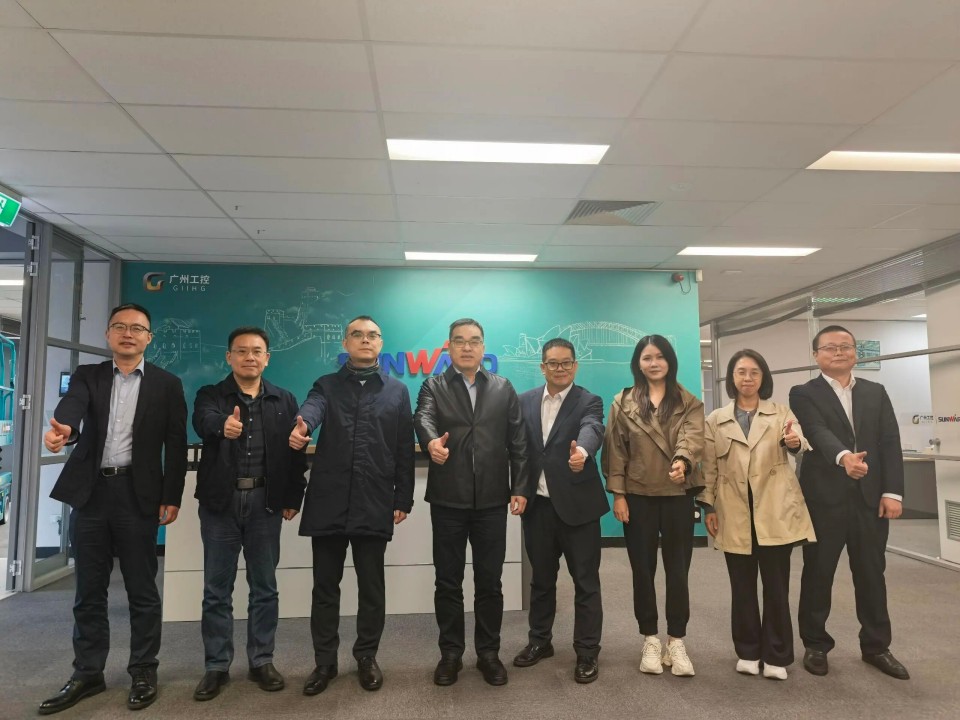 广州工控集团总司理王福铸率队考察尊龙凯时官网网址智能澳大利亚子公司